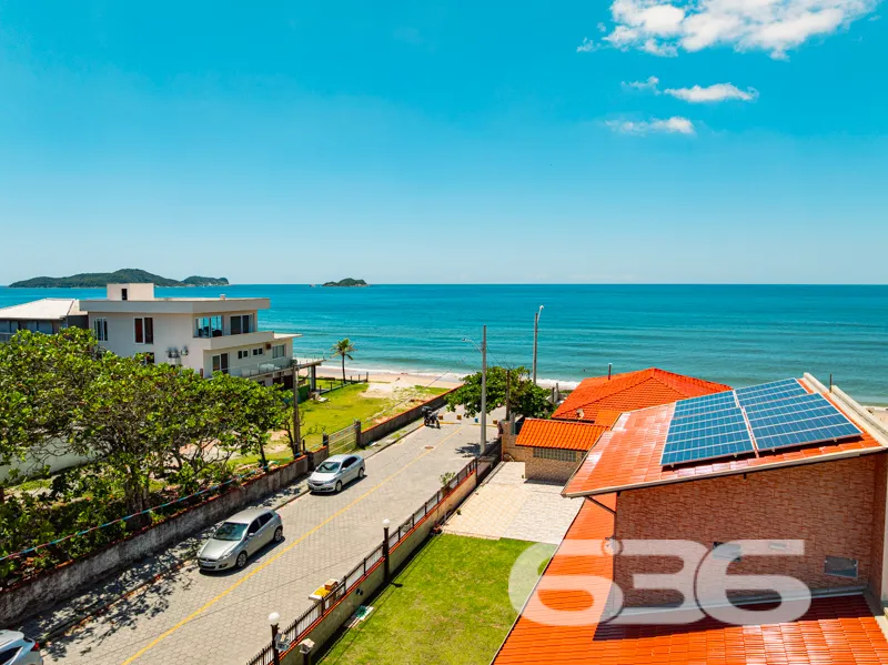 Sobrado à venda no bairro Salinas em Balneário Bar