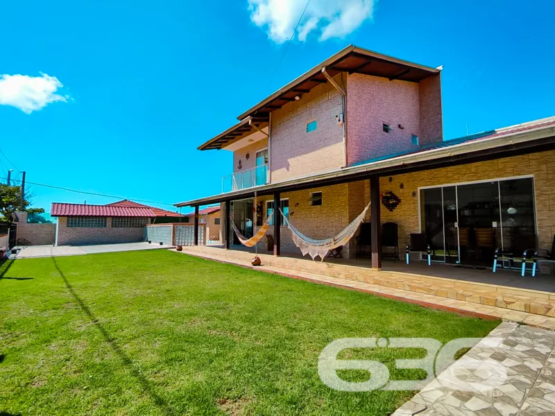 Sobrado à venda no bairro Salinas em Balneário Bar