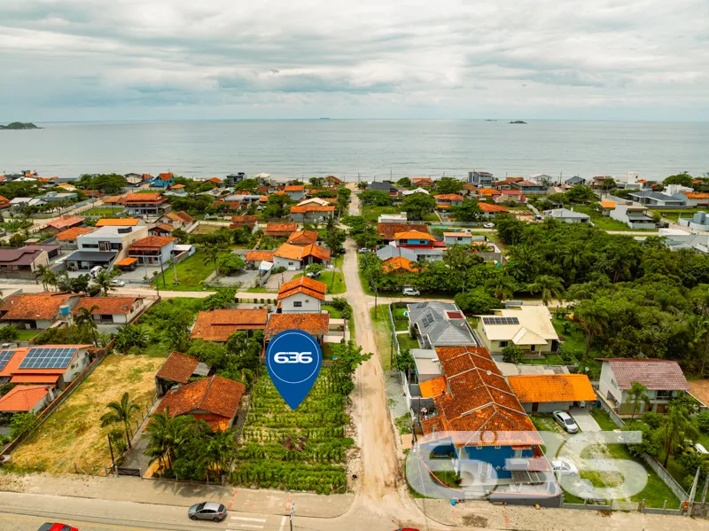 Terreno à venda com 450m² no bairro Salinas – Baln