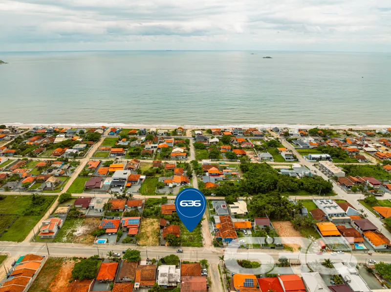 Terreno à venda com 450m² no bairro Salinas – Baln