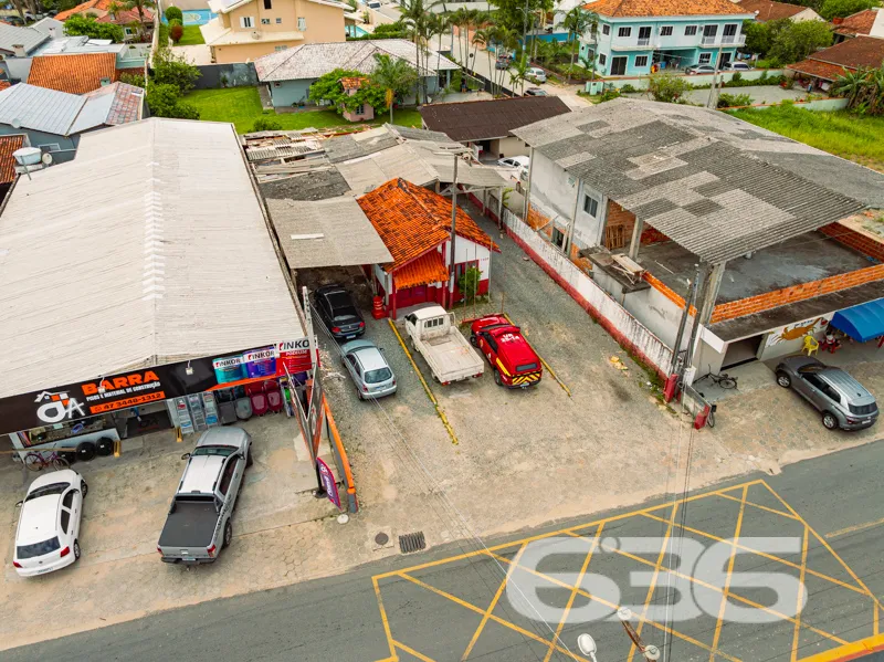 Terreno à venda no Centro de Balneário Barra do Su