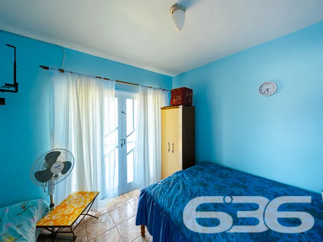 SOBRADO COM 3 DORMITÓRIOS COM VISTA PARA A LAGOA