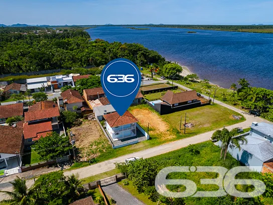 SOBRADO COM 3 DORMITÓRIOS COM VISTA PARA A LAGOA