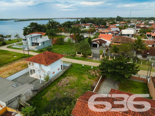 Descubra o Lugar dos Seus Sonhos em Balneário Barr