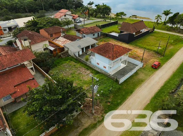 Descubra o Lugar dos Seus Sonhos em Balneário Barr