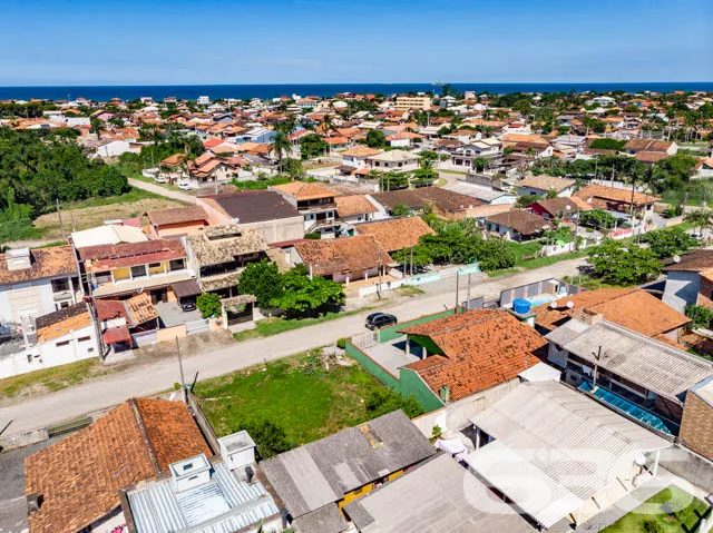 TERRENO À VENDA NO CENTRO DE BALNEÁRIO BARRA DO SU
