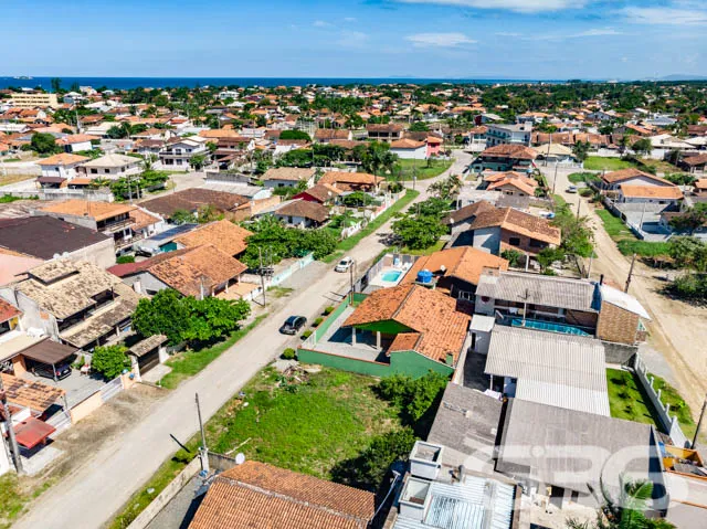 TERRENO À VENDA NO CENTRO DE BALNEÁRIO BARRA DO SU