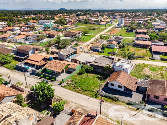 TERRENO À VENDA NO CENTRO DE BALNEÁRIO BARRA DO SU