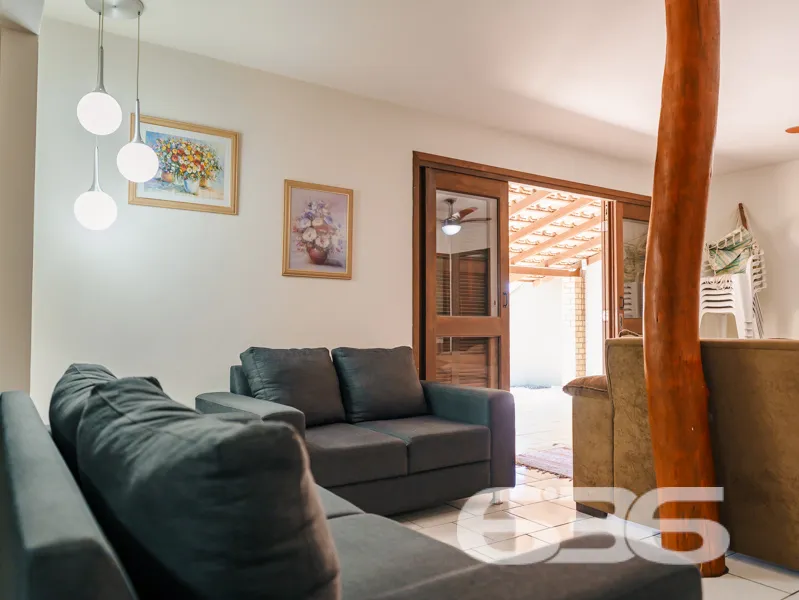 Casa à venda no bairro Salinas, Balneário Barra do