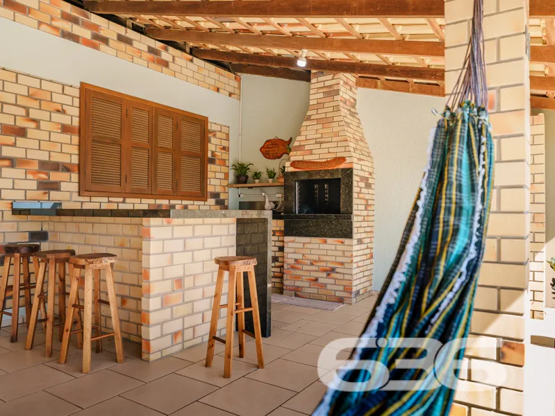 Casa à venda no bairro Salinas, Balneário Barra do