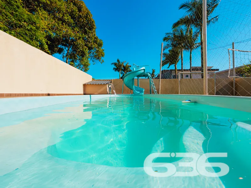 Casa à venda no bairro Salinas, Balneário Barra do