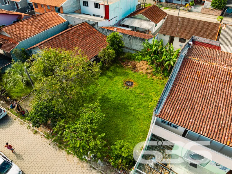 Casa à venda no bairro Costeira, Balneário Barra d