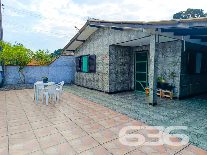 Descubra seu refúgio na praia: Residência Térrea n