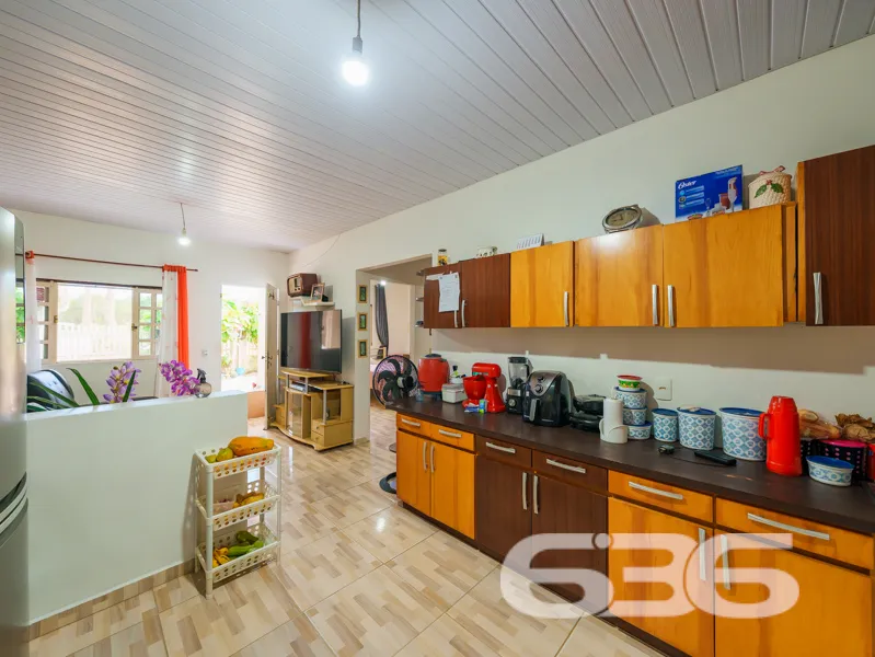 Casa à venda no bairro Costeira em Balneário Barra