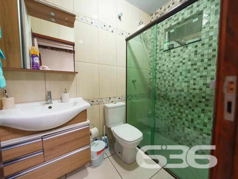 Casa à venda no bairro Costeira em Balneário Barra