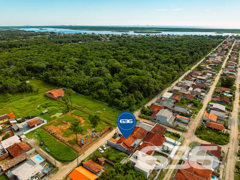 Casa à venda no bairro Costeira em Balneário Barra