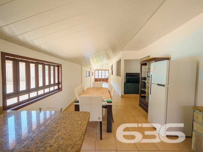 Casa à venda na Costeira – Balneário Barra do Sul