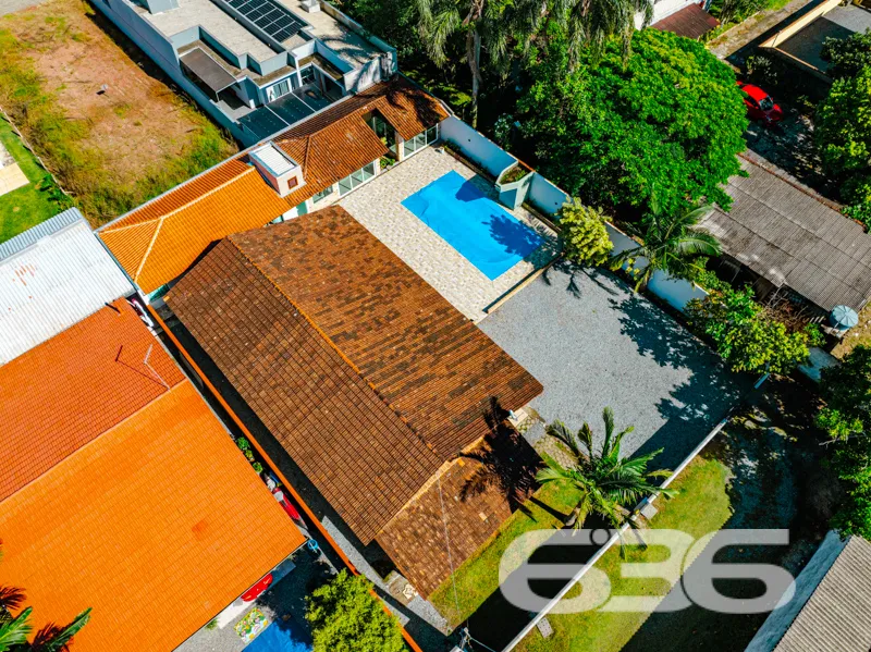Casa à venda no Costeira, Balneário Barra do Sul |