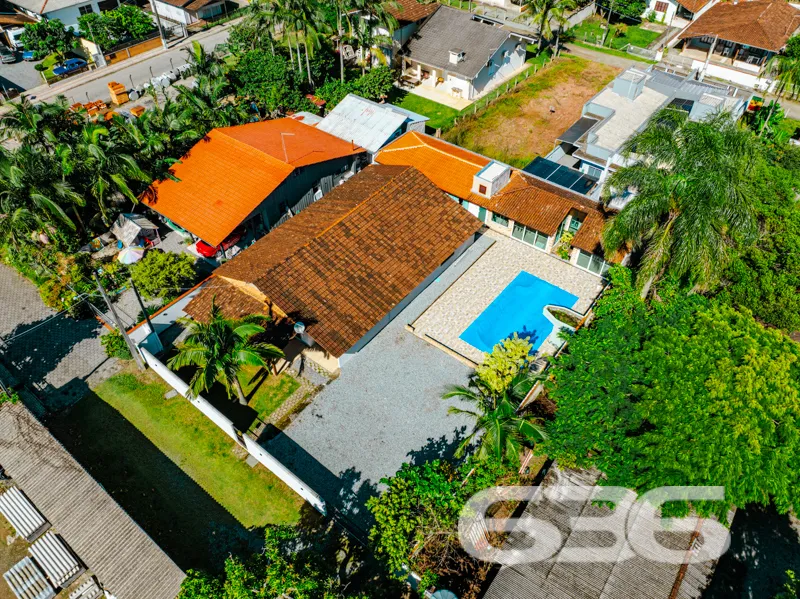 Casa à venda no Costeira, Balneário Barra do Sul |
