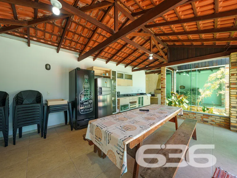 Casa à venda na Costeira – Balneário Barra do Sul