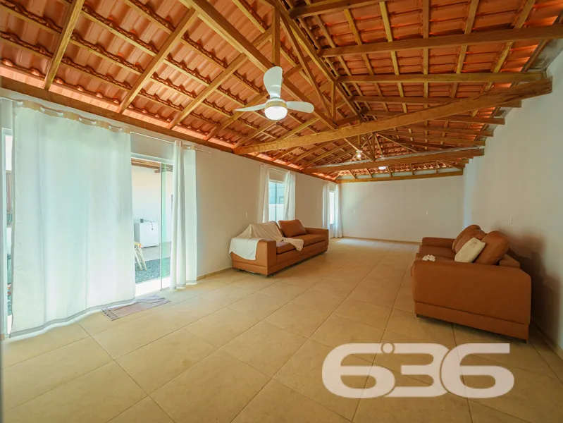 Casa à venda na Costeira – Balneário Barra do Sul