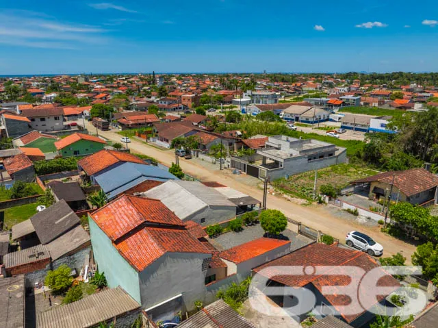 Residência Moderna em Balneário Barra do Sul - Per