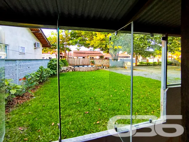 Apresentamos um exclusivo imóvel localizado no cor