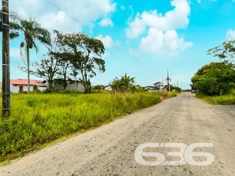 Terreno à venda no Centro, Balneário Barra do Sul!