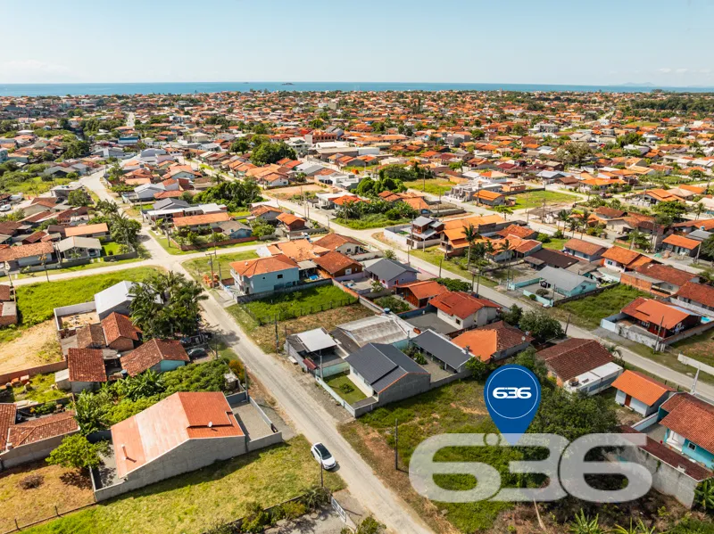 Terreno à venda no Centro, Balneário Barra do Sul!