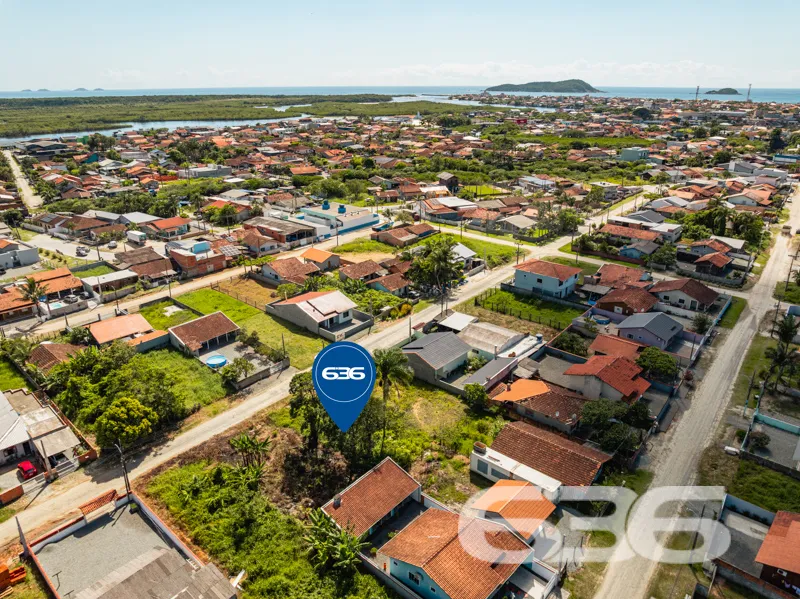 Terreno à venda no Centro, Balneário Barra do Sul!