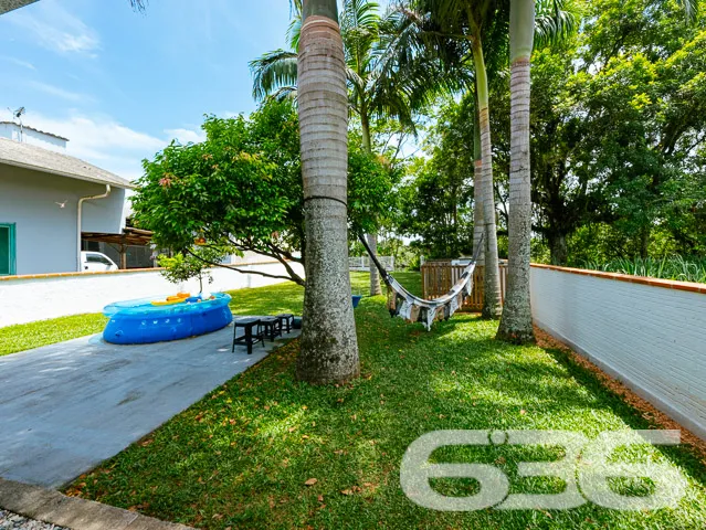LINDA CASA FUNDOS PARA O RIO PEREQUÊ NO BAIRRO COS