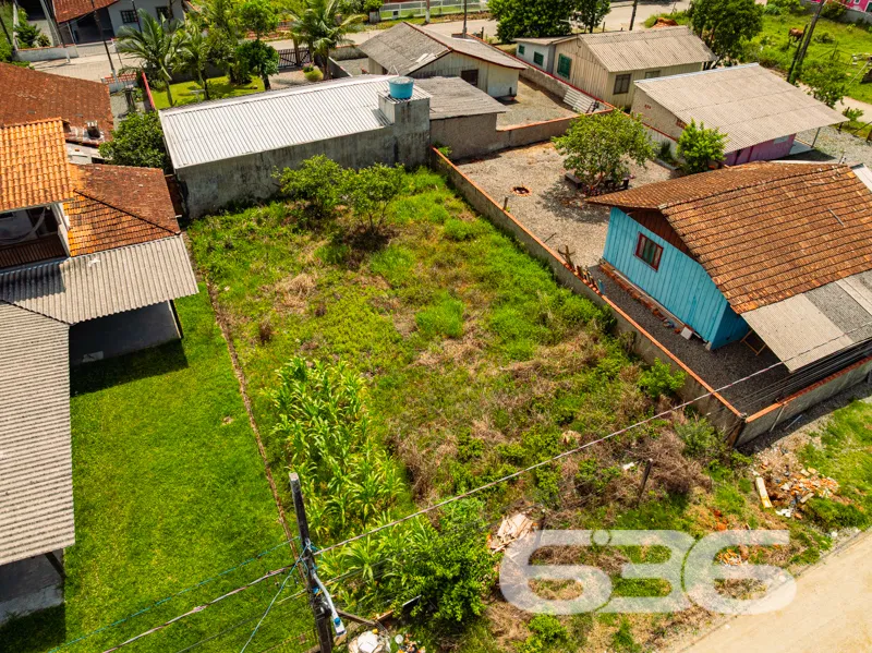 Terreno à venda no bairro Costeira, Balneário Barr