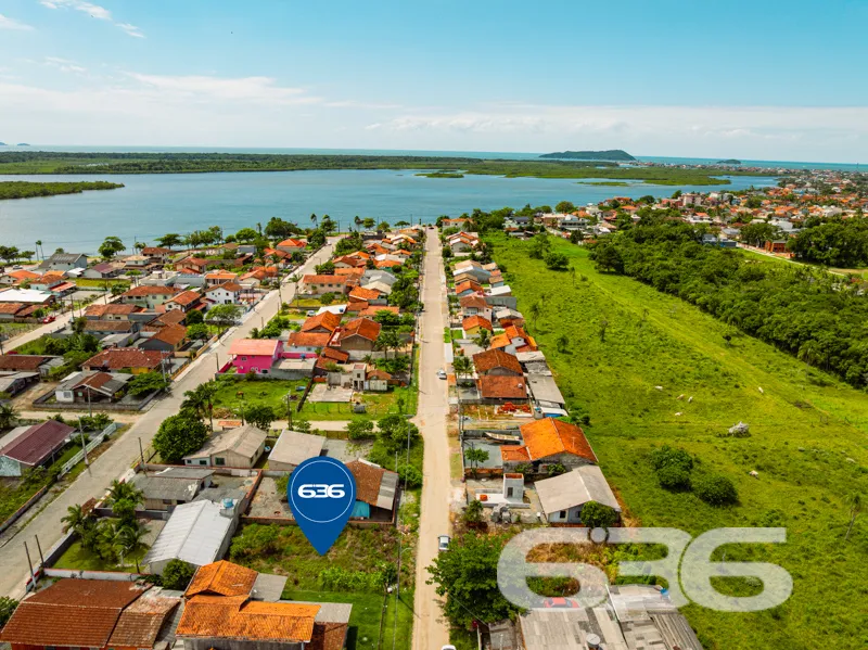 Terreno à venda no bairro Costeira, Balneário Barr