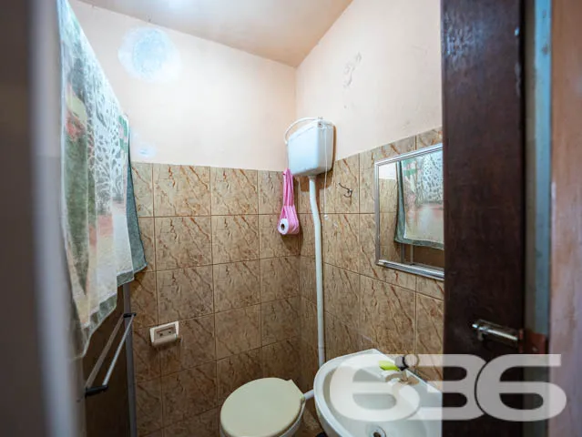 PROPRIEDADE À VENDA NO BAIRRO COSTEIRA
Está procu