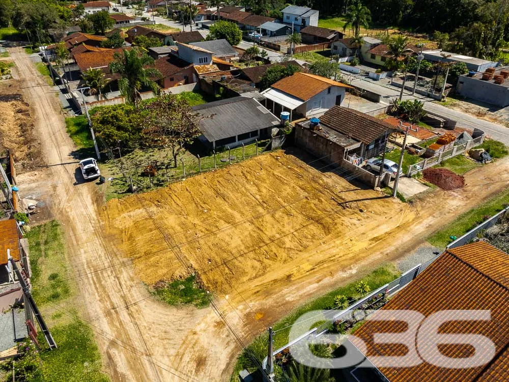 O terreno em Balneário Barra do Sul, no bairro Cos