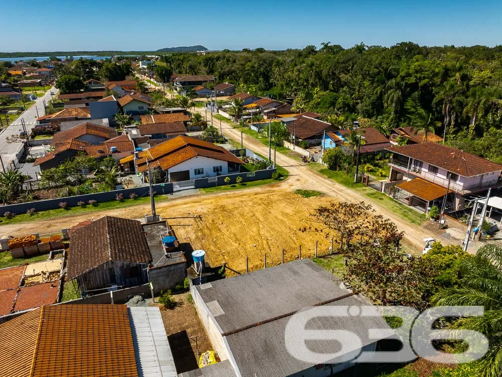 O terreno em Balneário Barra do Sul, no bairro Cos