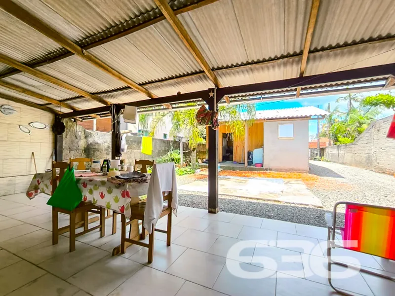 Casa à Venda no Centro de Balneário Barra do Sul/S