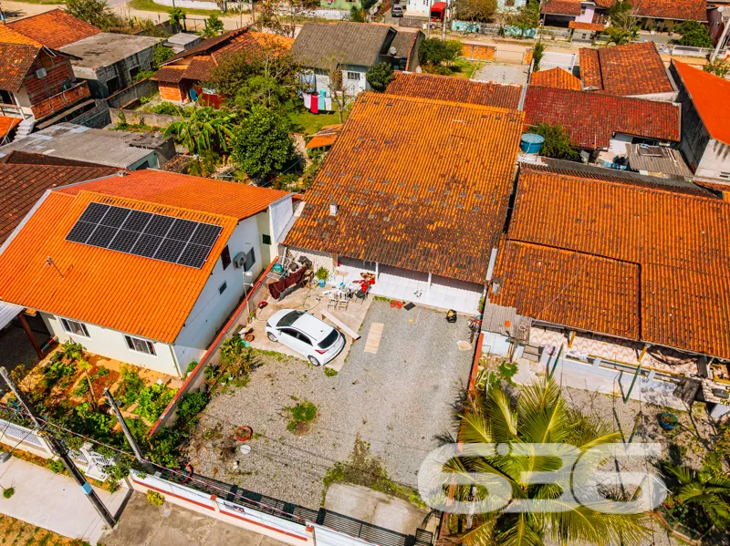 SUA NOVA CASA ESPERA POR VOCÊ EM BALNEÁRIO BARRA D