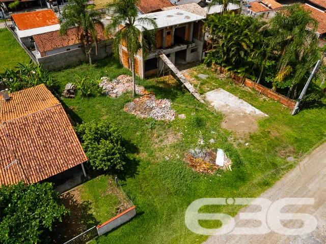 VENDE-SE LOTE NO CENTRO DE BALNEÁRIO BARRA DO SUL 