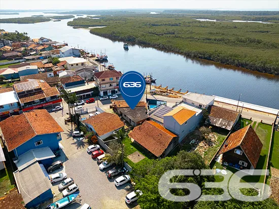 OPORTUNIDADE DE INVESTIMENTO NO CENTRO DE BALNEÁRI