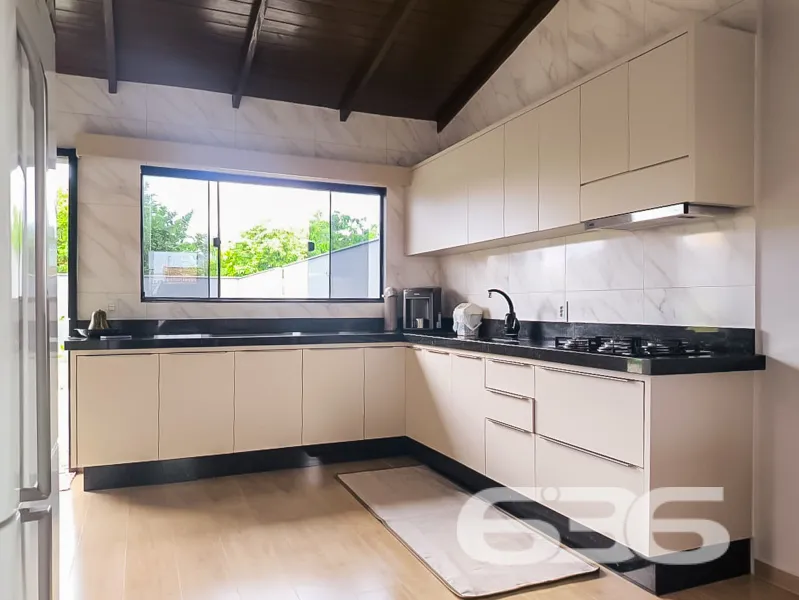 Residência à venda no Centro, Balneário Barra do S