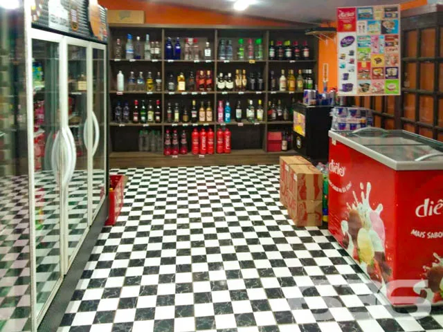 IMÓVEL COM SUÍTE + 2 QUARTOS NO BAIRRO PARQUE GUAR