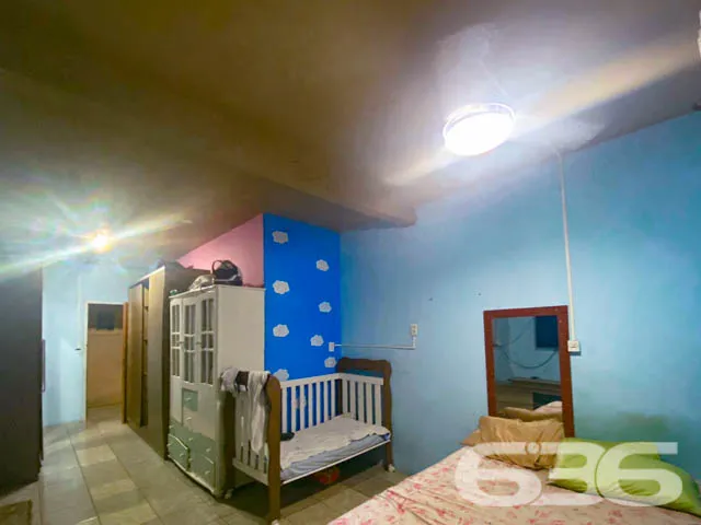 IMÓVEL COM SUÍTE + 2 QUARTOS NO BAIRRO PARQUE GUAR