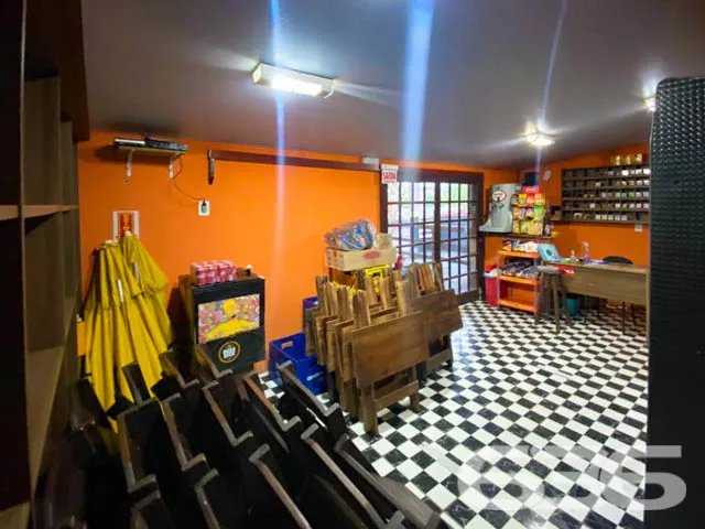 IMÓVEL COM SUÍTE + 2 QUARTOS NO BAIRRO PARQUE GUAR