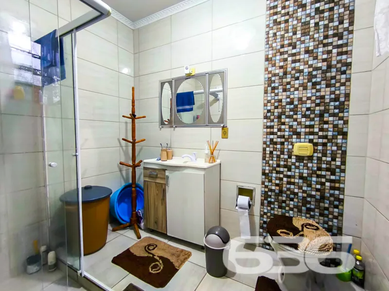 LINDA CASA COM SUĂTE + 3 QUARTOS NO BAIRRO ITAUM -