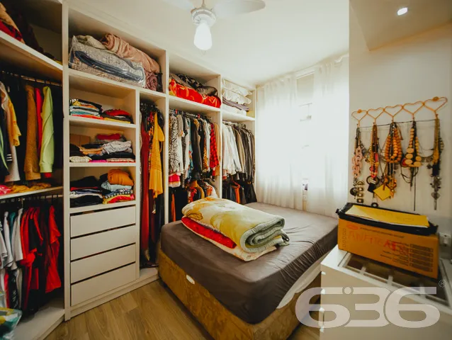 LINDA CASA COM SUĂTE + 3 QUARTOS NO BAIRRO ITAUM -