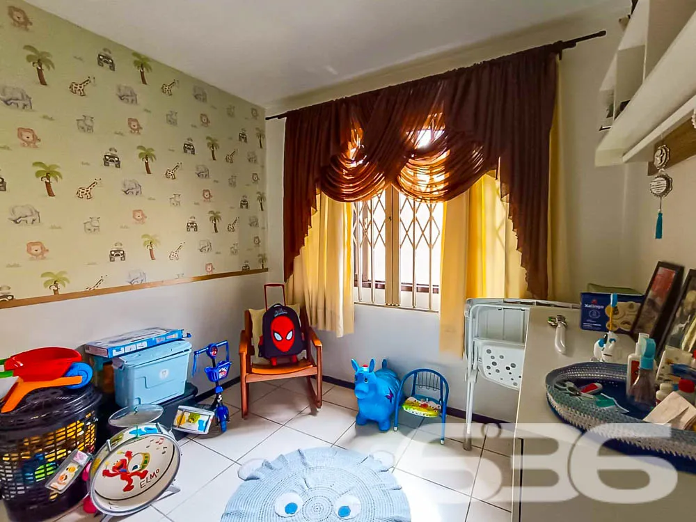 đĄ Excelente ResidĂȘncia TĂ©rrea no Bairro Itaum -