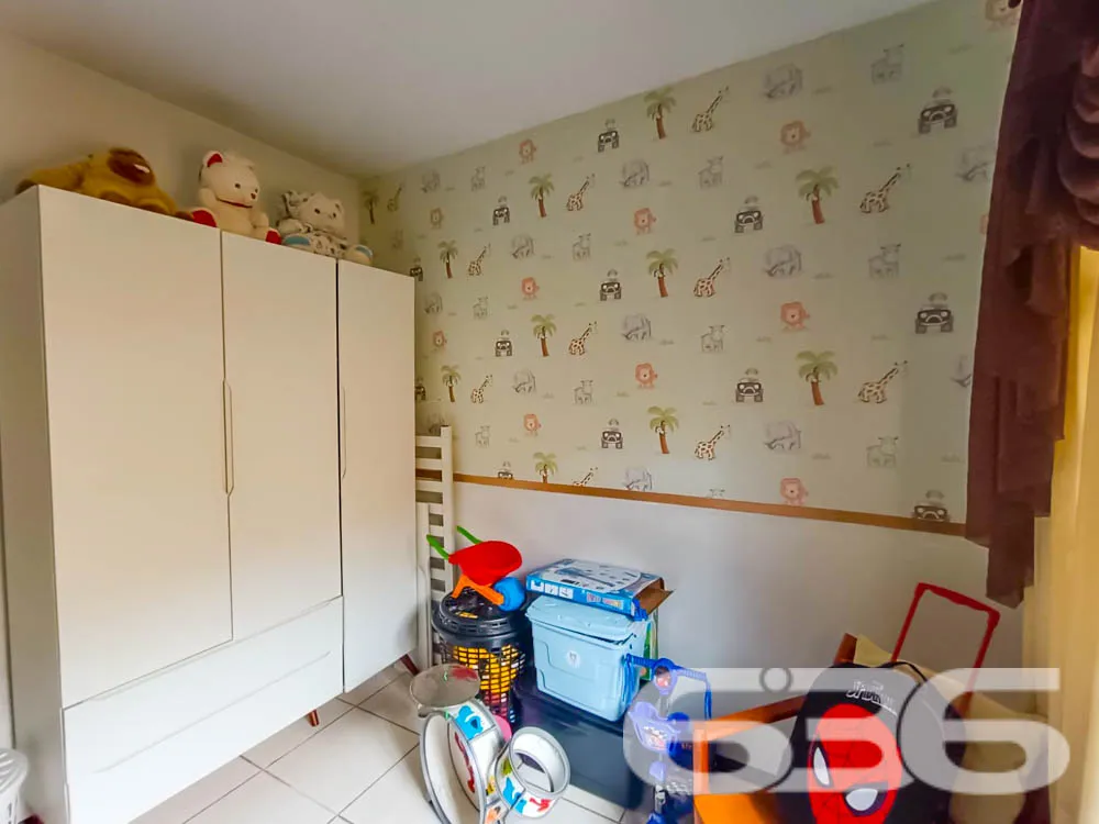 đĄ Excelente ResidĂȘncia TĂ©rrea no Bairro Itaum -