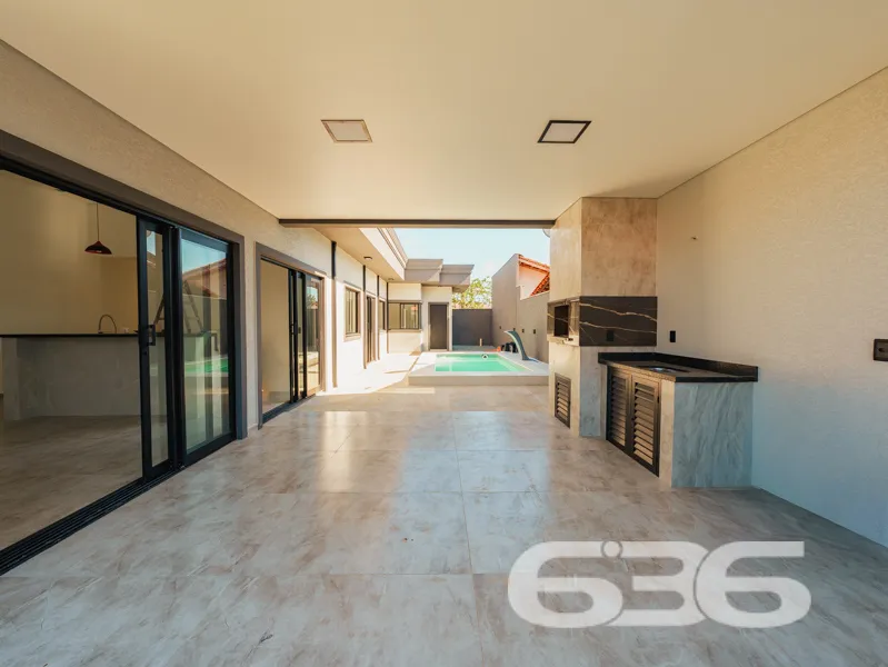 Casa à venda averbada no bairro Costeira em Balneá