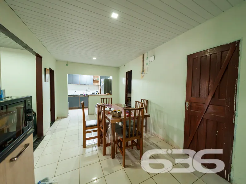 Casa à venda no bairro Costeira em Balneário Barra